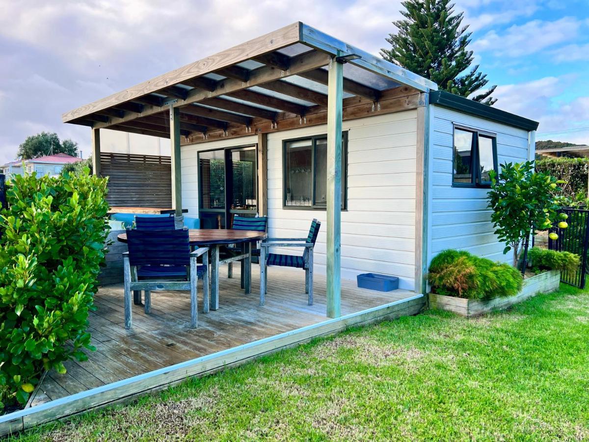 Mount And Surf View Cabin Pataua Exterior photo